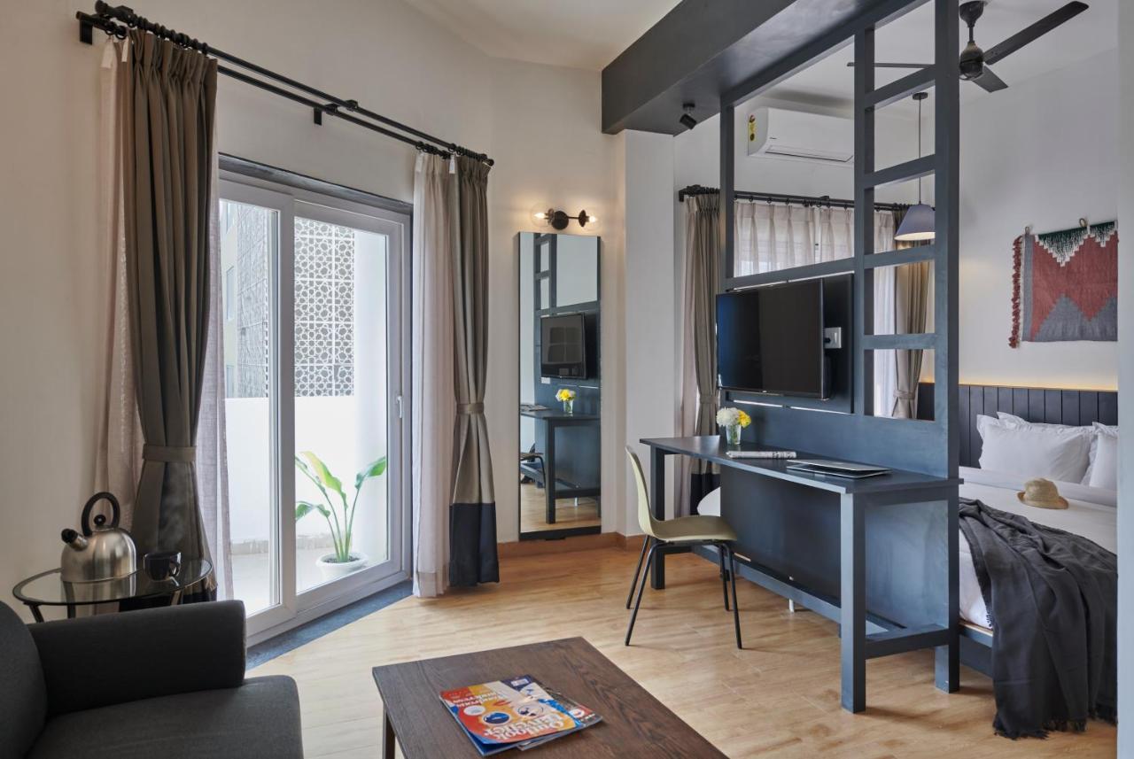 Poshtel Vns Apartment Varanasi Exterior photo