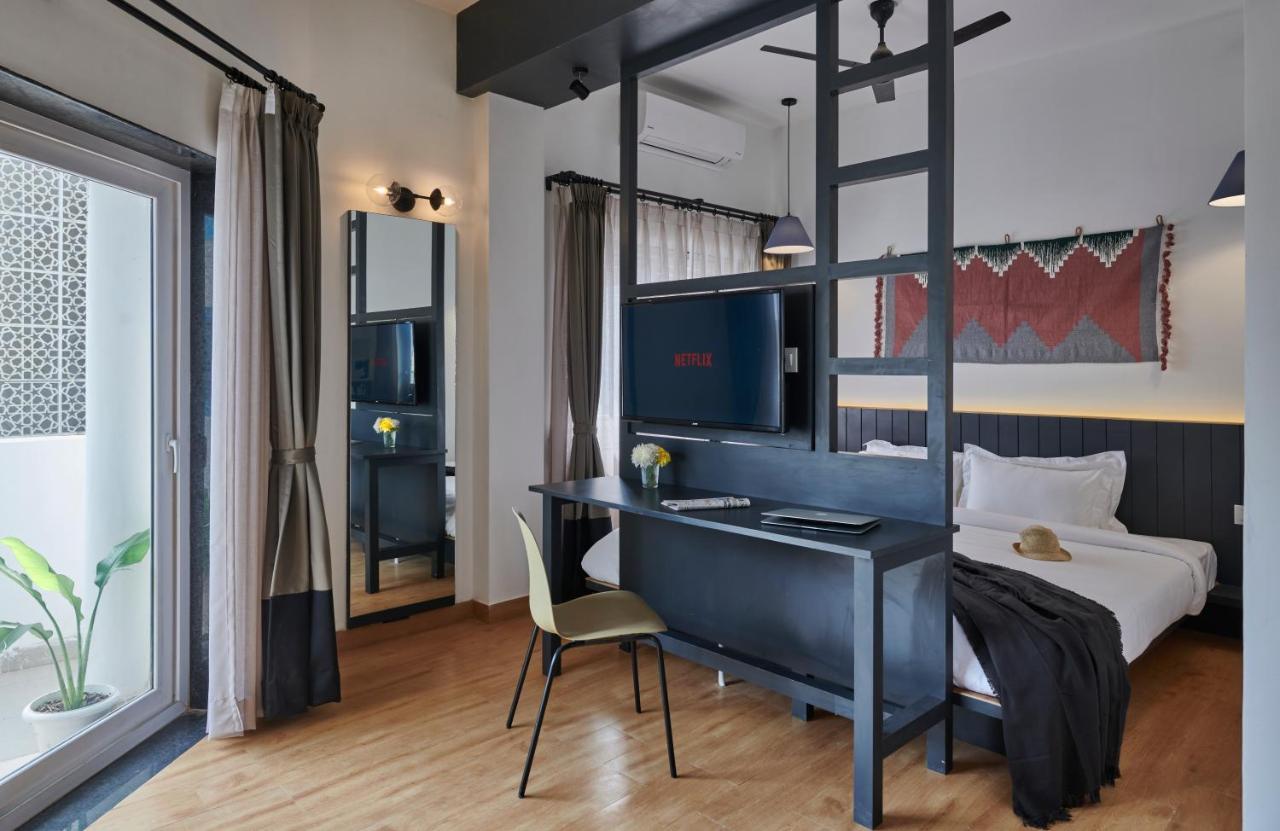 Poshtel Vns Apartment Varanasi Exterior photo