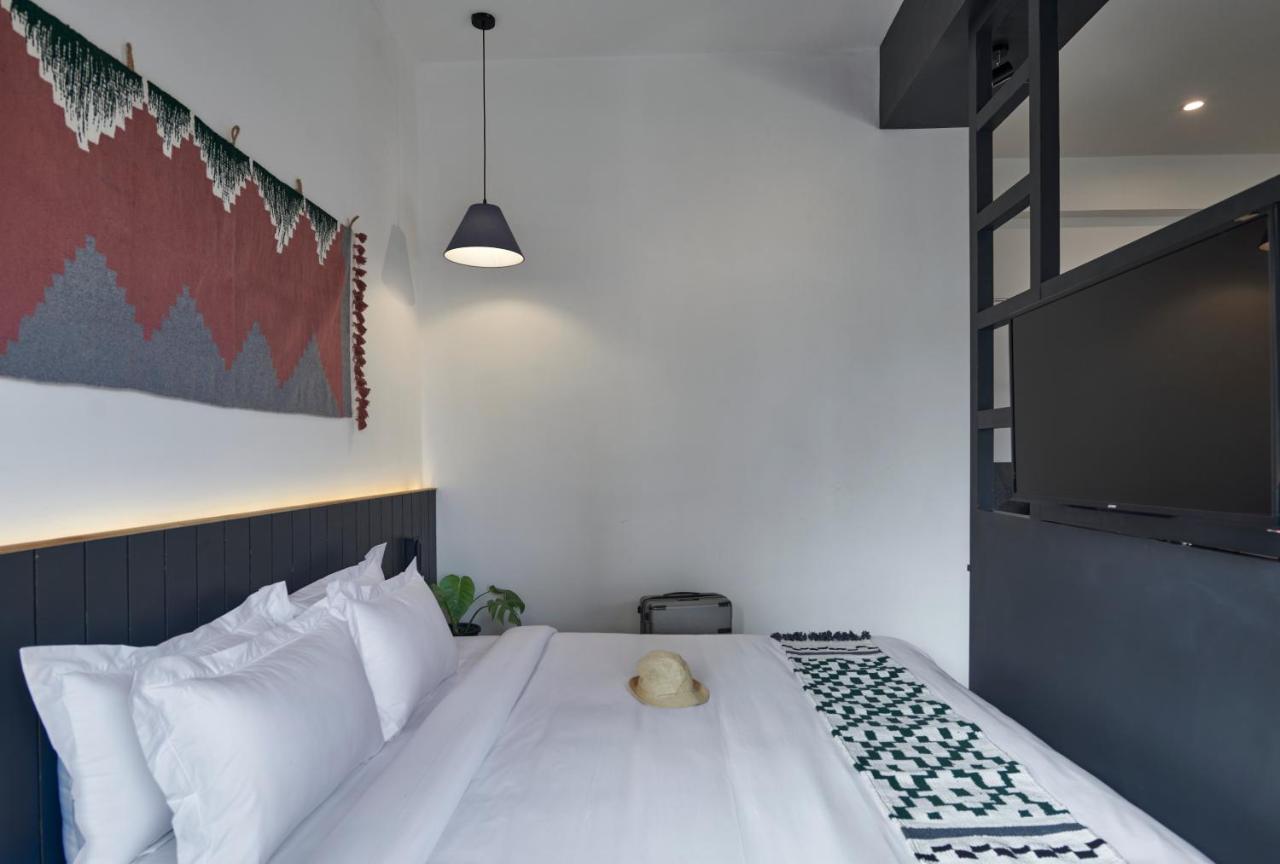 Poshtel Vns Apartment Varanasi Exterior photo