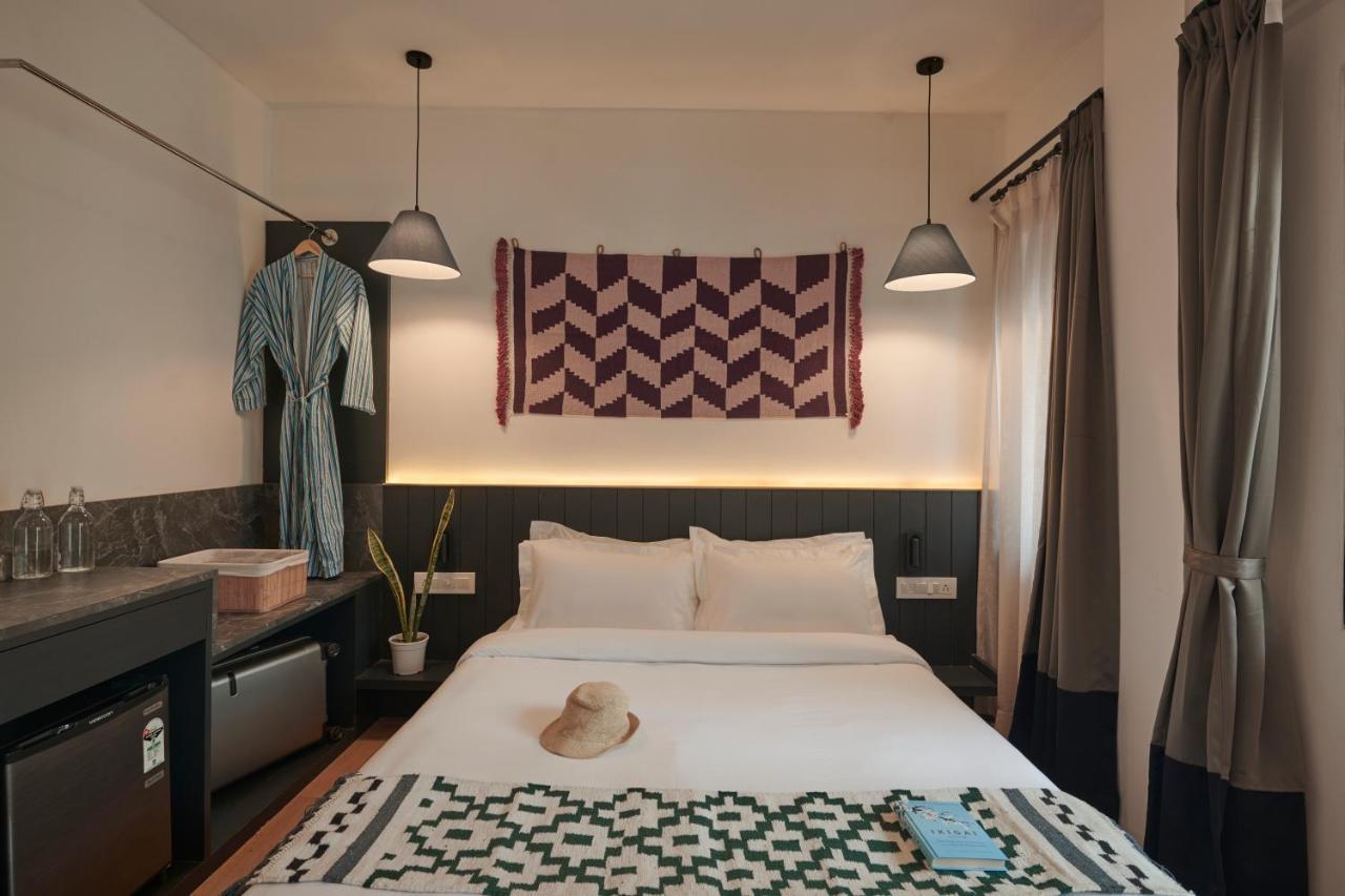 Poshtel Vns Apartment Varanasi Exterior photo